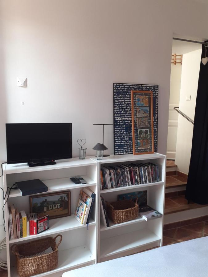 U Castellu Guesthouse Алгайола Екстериор снимка